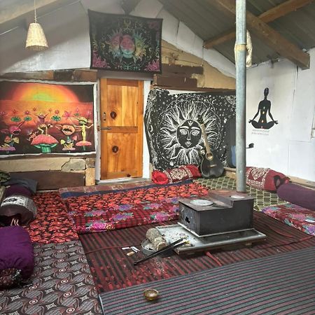 Dev Ropa Hights Malana Otel Jari Dış mekan fotoğraf